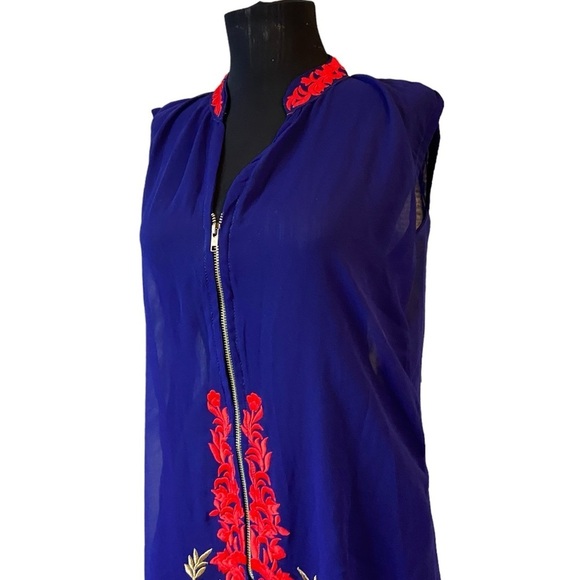 Blue Sheer Embroidered Kurta - Picture 9 of 16